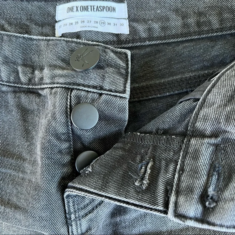 One Teaspoon Bonitas Distressed Denim Cut-Off Shorts Size 29 Frayed Button Fly